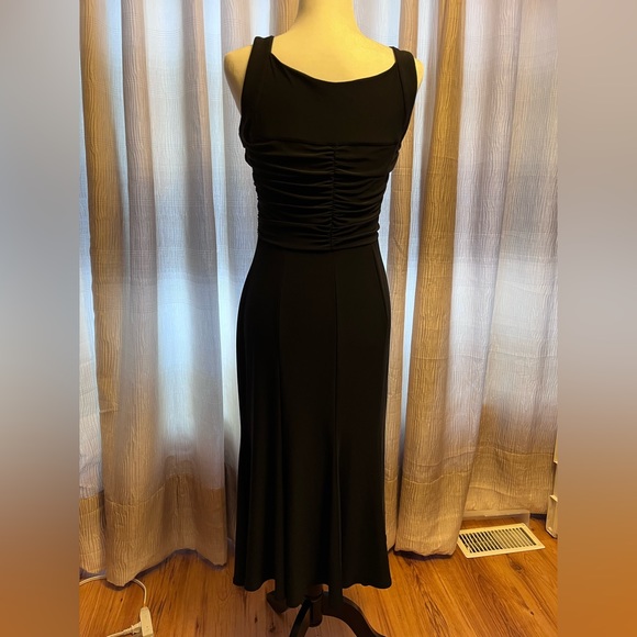 Black evening dress - Picture 6 of 6